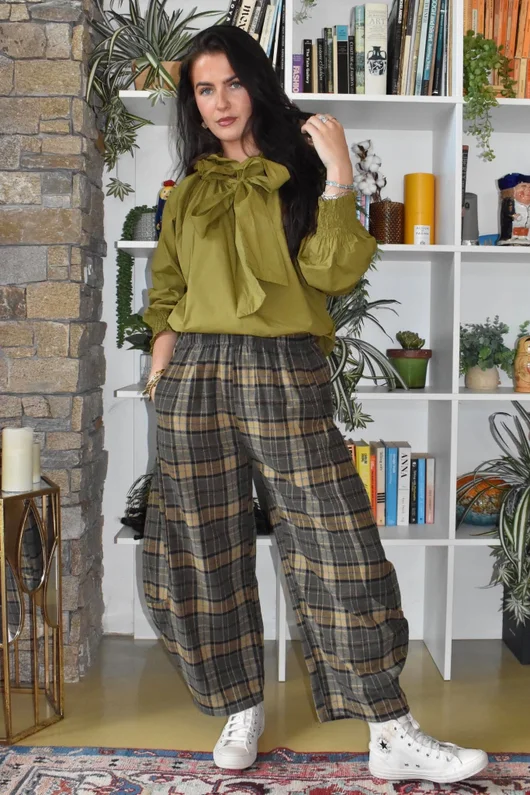 Patrick Plaid Brushed Cotton 7/8 Barrel Pant Olive
